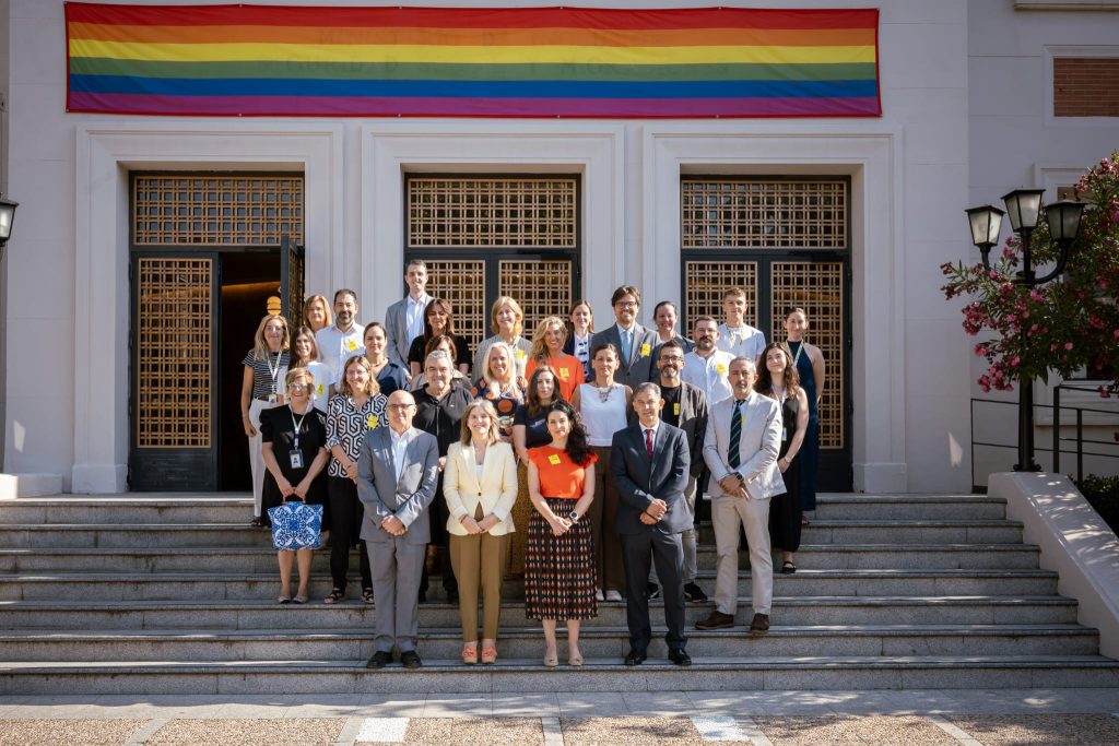 http://Foto%20de%20familia%20de%20la%20reunión%20de%20la%20Comisión%20de%20Seguimiento%20del%20Acuerdo%20Interinstitucional